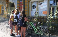 Więcej o: Gra miejska „Krokiem po Tomaszowie”